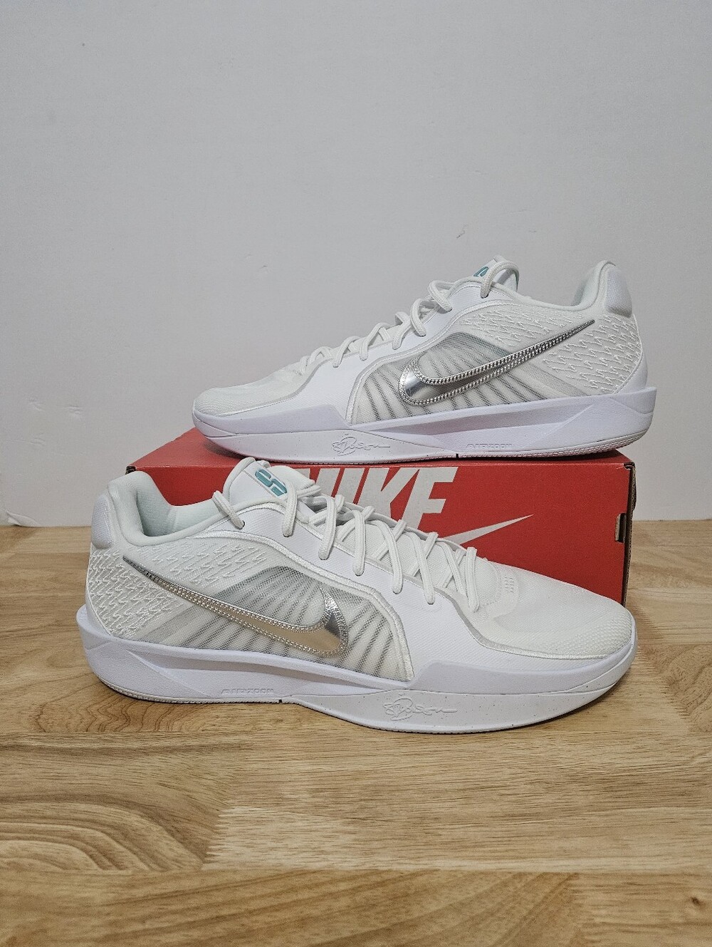 Nike Wmn Sabrina 2 White Noise